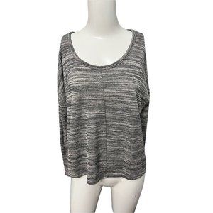 Old Navy Sweater size: Medium